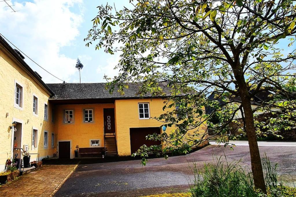 Bruce'S Countryhouse Niederweis Exteriör bild